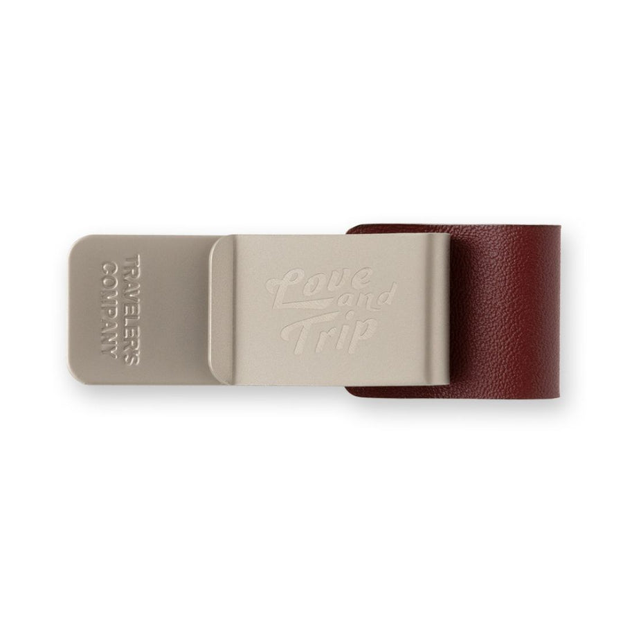 TRAVELER's notebook Pen Holder Red Love and Trip - TRAVELER'S COMPANY