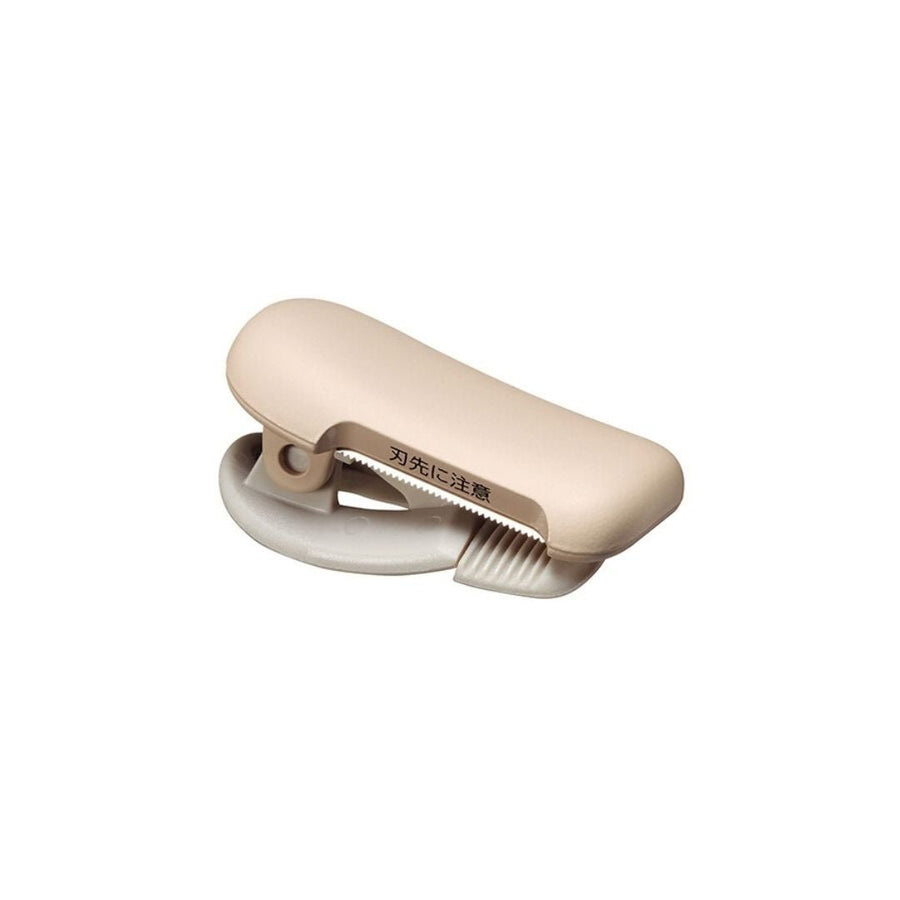 Kokuyo Tape Cutter Clip KaruCut 10-15mm - Pastel Brown - Kokuyo